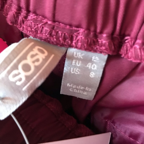 Ruffle joggers in burgundy - Picture 4 of 4